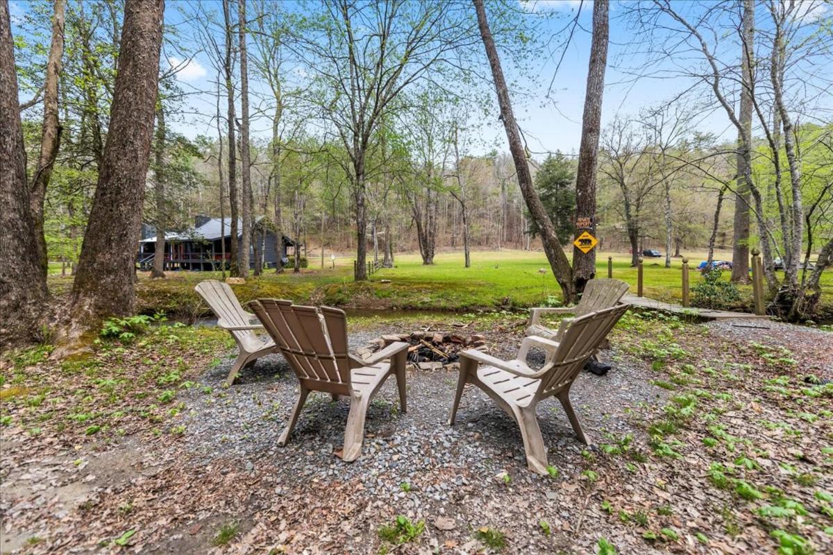 Вілла Cozy Cabin Beside Briar Creek, Fire Pit, Wifi Елліджей Екстер'єр фото